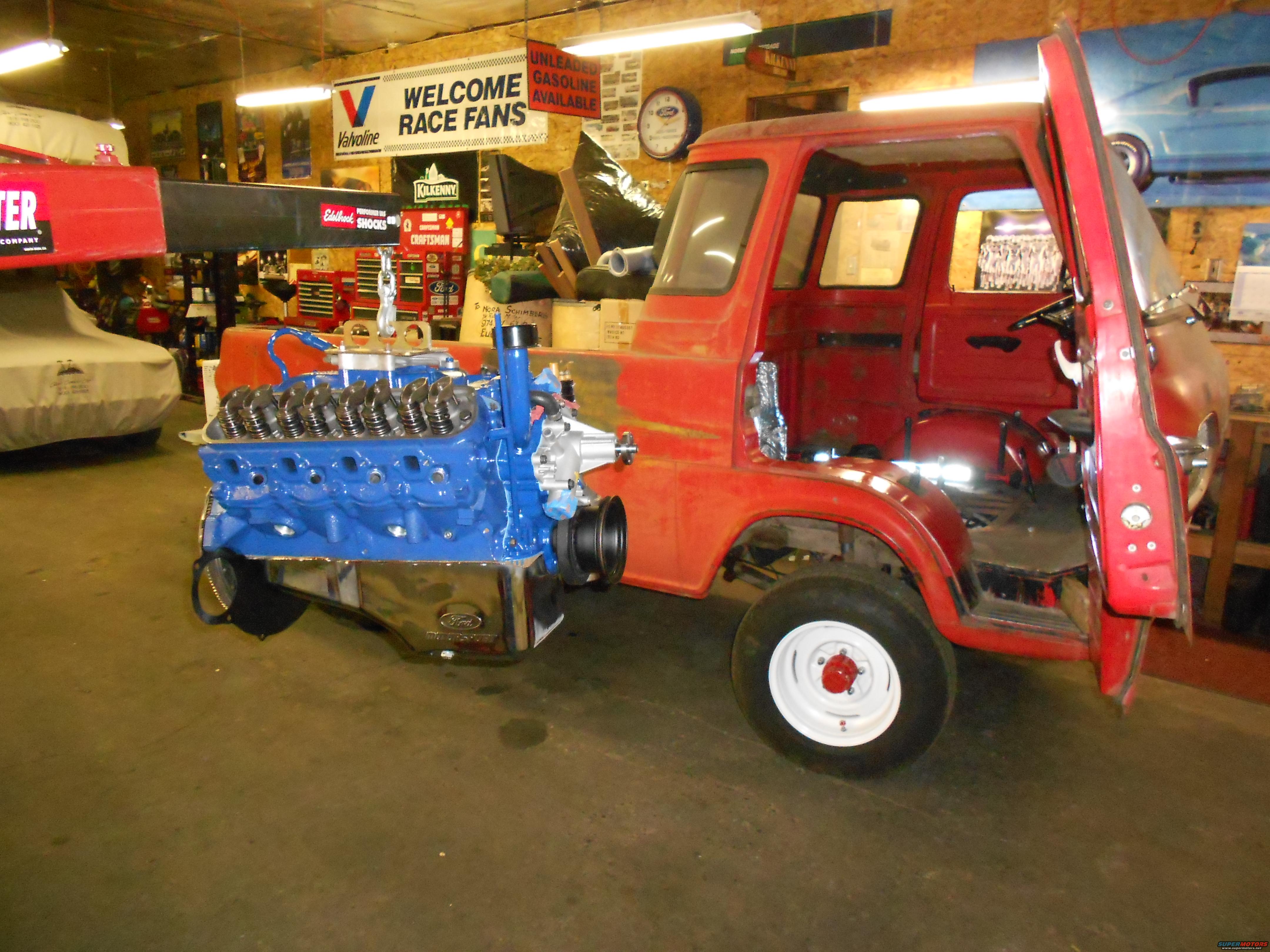 1961 Ford E100 photo