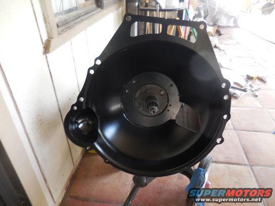 dscn2506.jpg RUG-AJ Top Loader going in from a 1969 Fairlane big in big out   Quicktime 8011 bellhousing