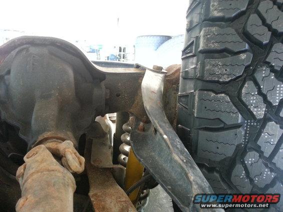 Rear axle and tire of an off-road vehicle