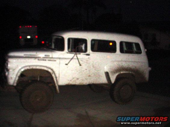 dsc00008.jpg 1959 Dodge Powerwagon, dual Dana 60's, Locked Front and Rear, 35" BFG M/T