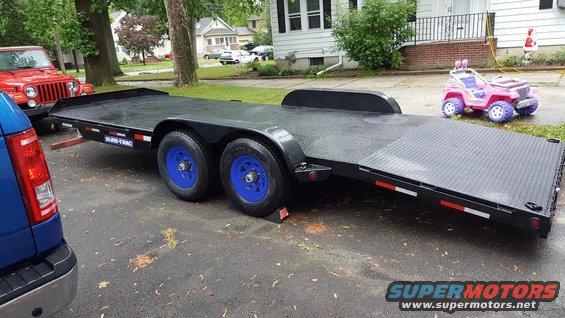 trailer-wheels-blue.jpg