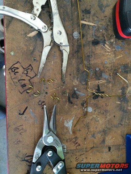 coat-hanger-wire-clips-for-fender.jpg