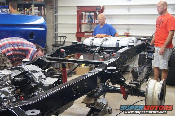 dsc02746.jpg Had to take rear tires off to lower frame to a manageable height.