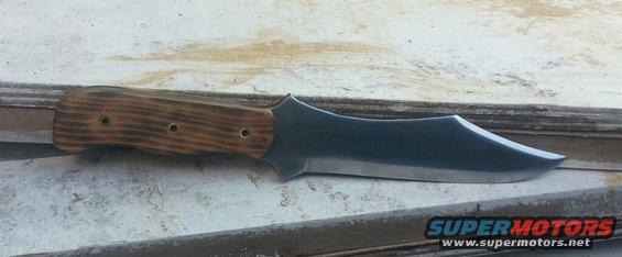 knife.jpg 