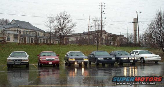 janmeet01.jpg This is a pic that embassy took of us at Gillians downtown during the january meet.