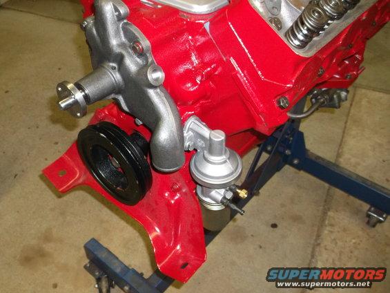 dscf13831.jpg New water pump & fuel pump.