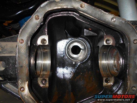 Differential housing with bearing races installed