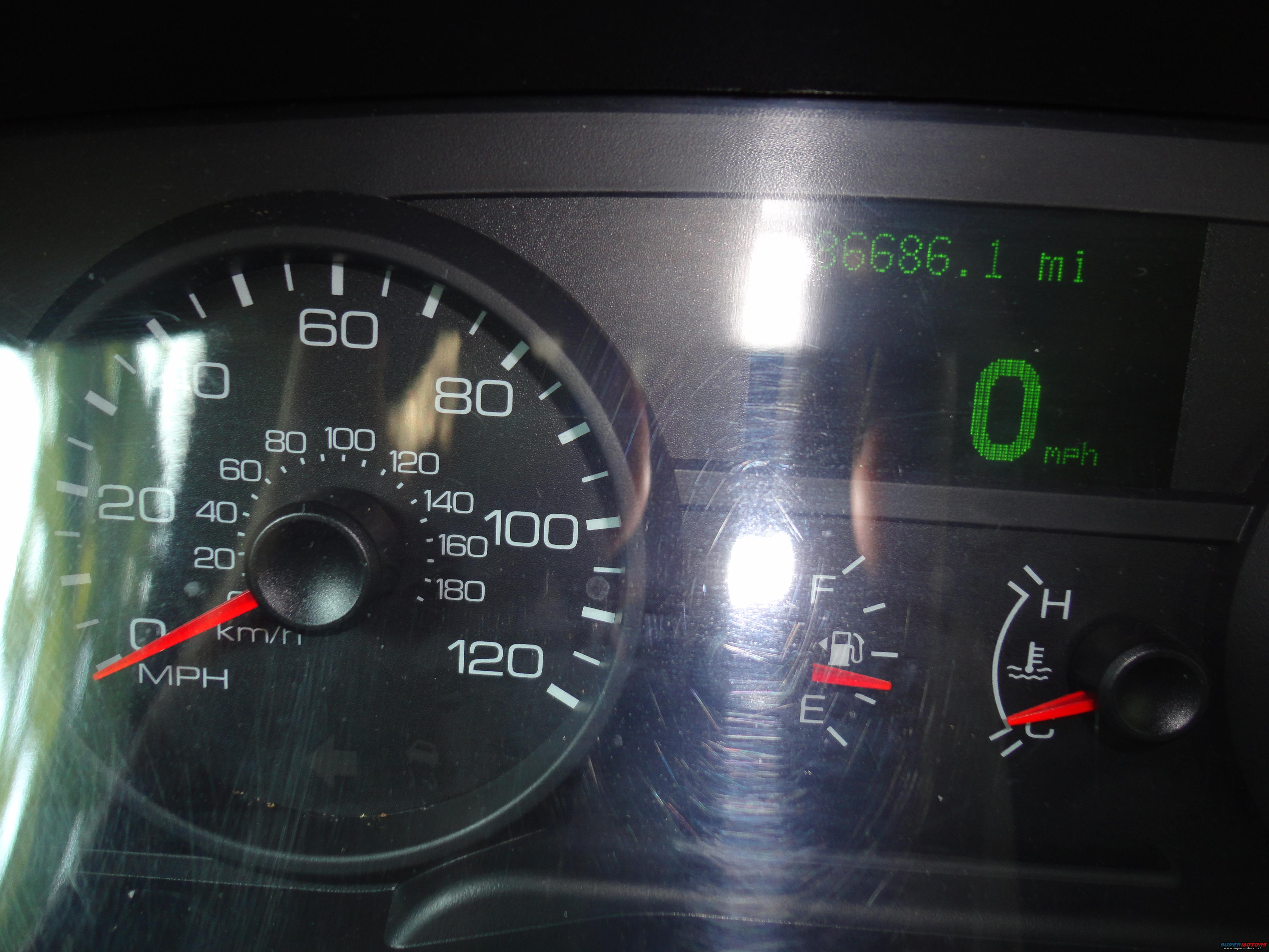 2007 Ford Crown Victoria photo