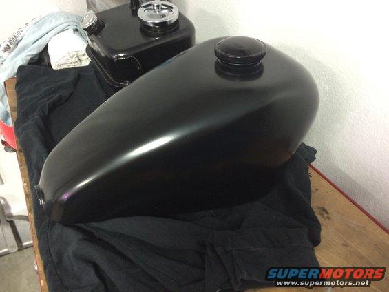 gas-tank-with-black-cap-2.jpg