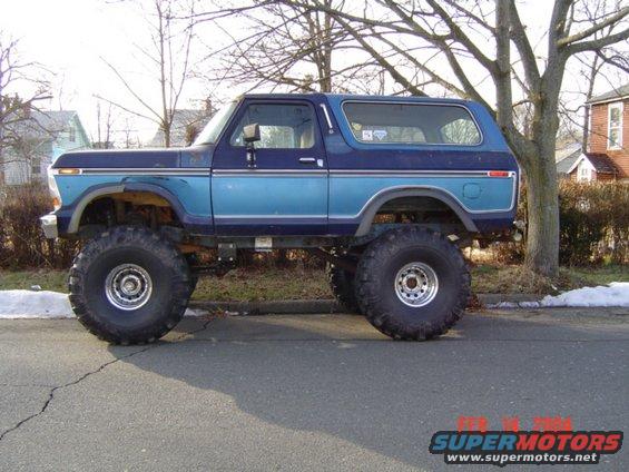 john.jpg johns truck...huge!!