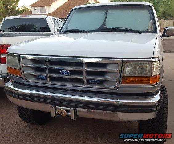 hidden-winch.jpg 12,000 lb hidden winch, stock bumper