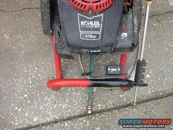 Pressure washer with Kohler Courage XT-7 engine, 173cc. Has a digital hour meter attached