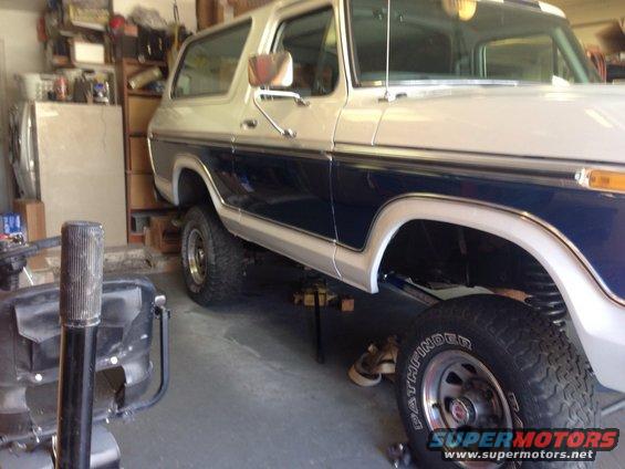 Lift done with old tires 31's
