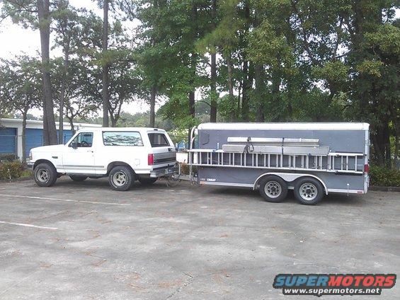 imag1398.jpg At the time of this picture the Bronco was still full of camping gear and I didn't want this heavy scrap banging around in the trailer. So I tied it to the ladders.