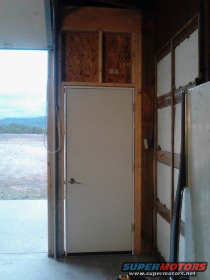 shop-door-build-(9).jpg 
