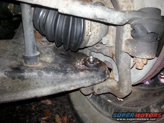sport trac ball joint