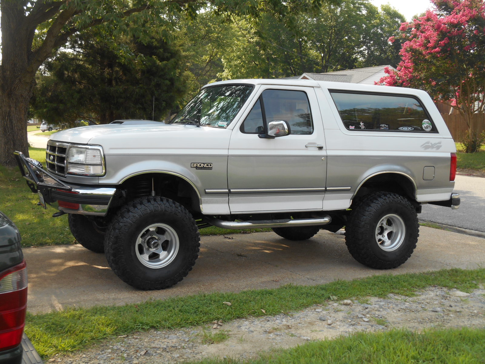 1994 Ford Bronco photo