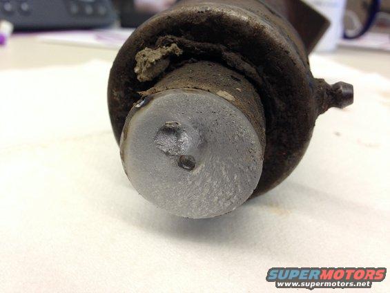 Brake wheel cylinder with worn piston and housing