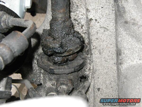 p2160306.jpg lower joint.