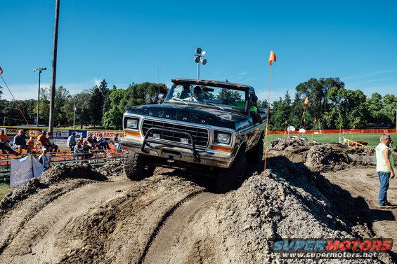 2015-iowa-jeep-show279.jpg 