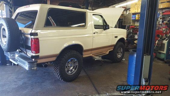 Finishing up the lift, diff, wheels and tires