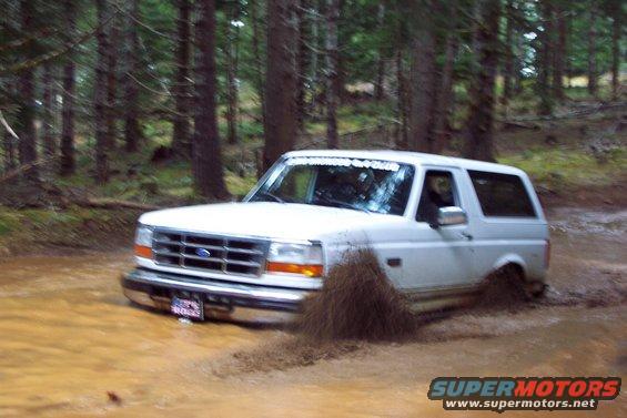 dcp_0485.jpg Working way out the other side.  For a while there wasn't sure if I was going to make it in one pass.  (check out the video when GirlPower 4x4 gets it posted).
(2/21/2004)