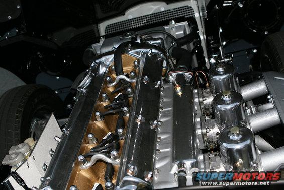 img_8619.jpg 1967 Jaguar XKE Series 1 4.2 Liter Roadster - Engine 3 (Photo by Lance C. Yarema / www.classicshowcase.com)