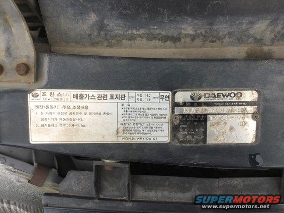Daewoo Motor Co. Ltd. vehicle certification plate with Korean and English text