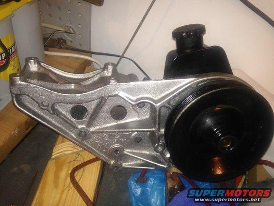 Rebuilt and cleaned up and painted Saginaw pump off a 92 E150