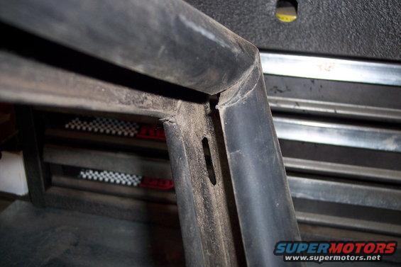Slider gasket detail