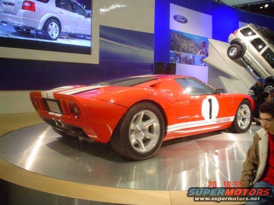 Ford GT