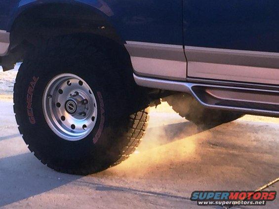 img_4545.jpg  I step through the fog and I creep through the smog...