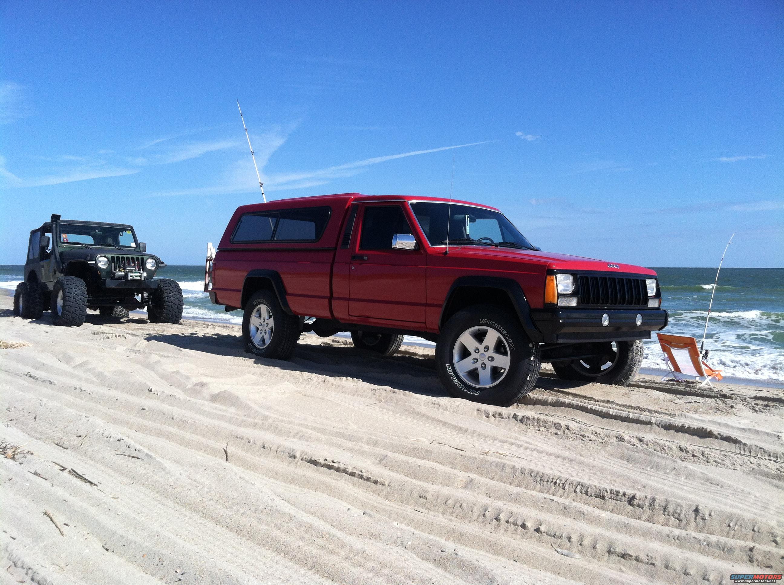 1991 Jeep Comanche photo