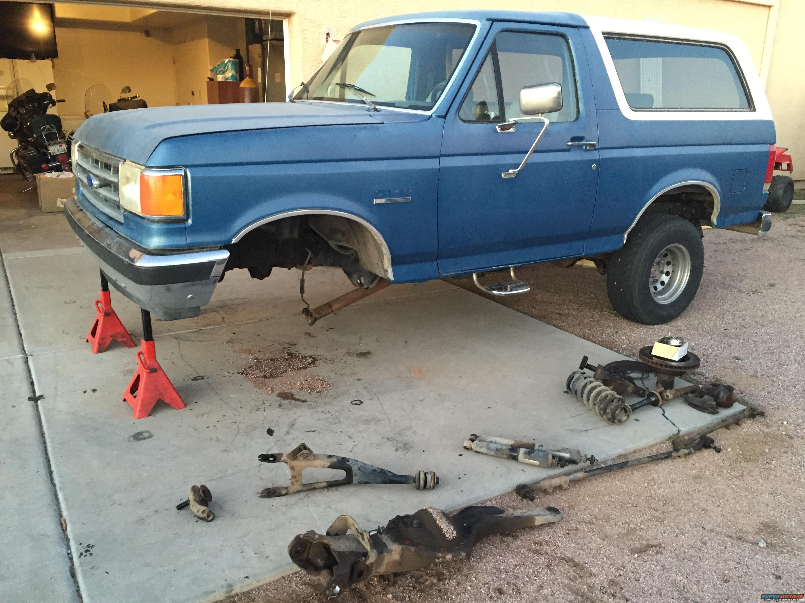 1991 Ford Bronco photo