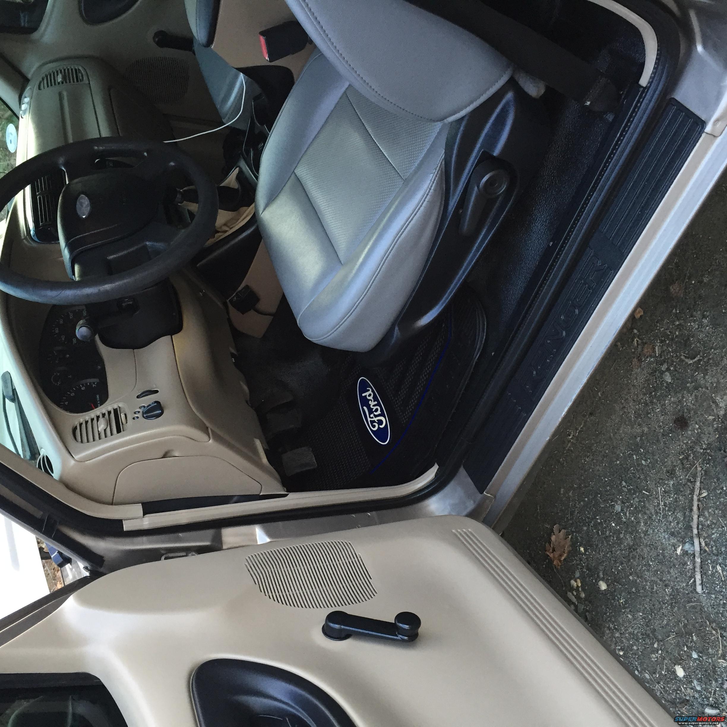 1991 Ford Bronco photo