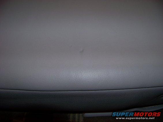 cupholder-armrest-19mar16-6.jpg 