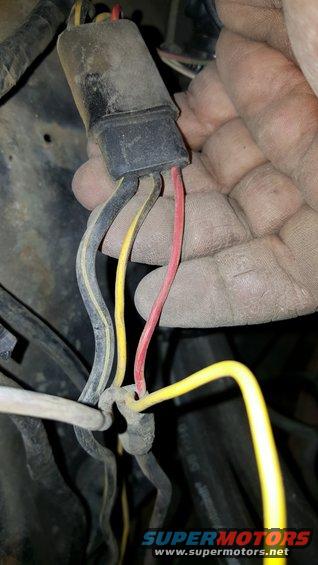 three-wire-plug.jpg