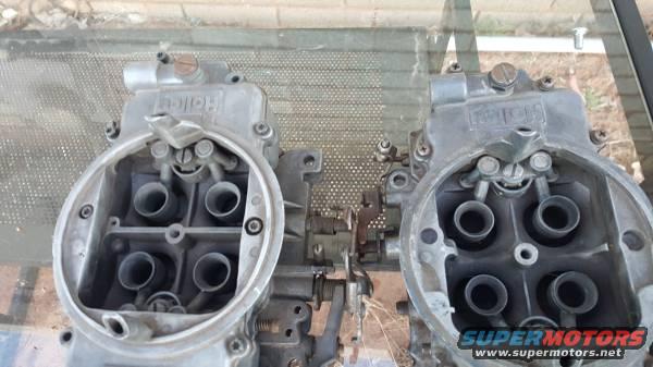 holley-4100-carbs-4.jpg