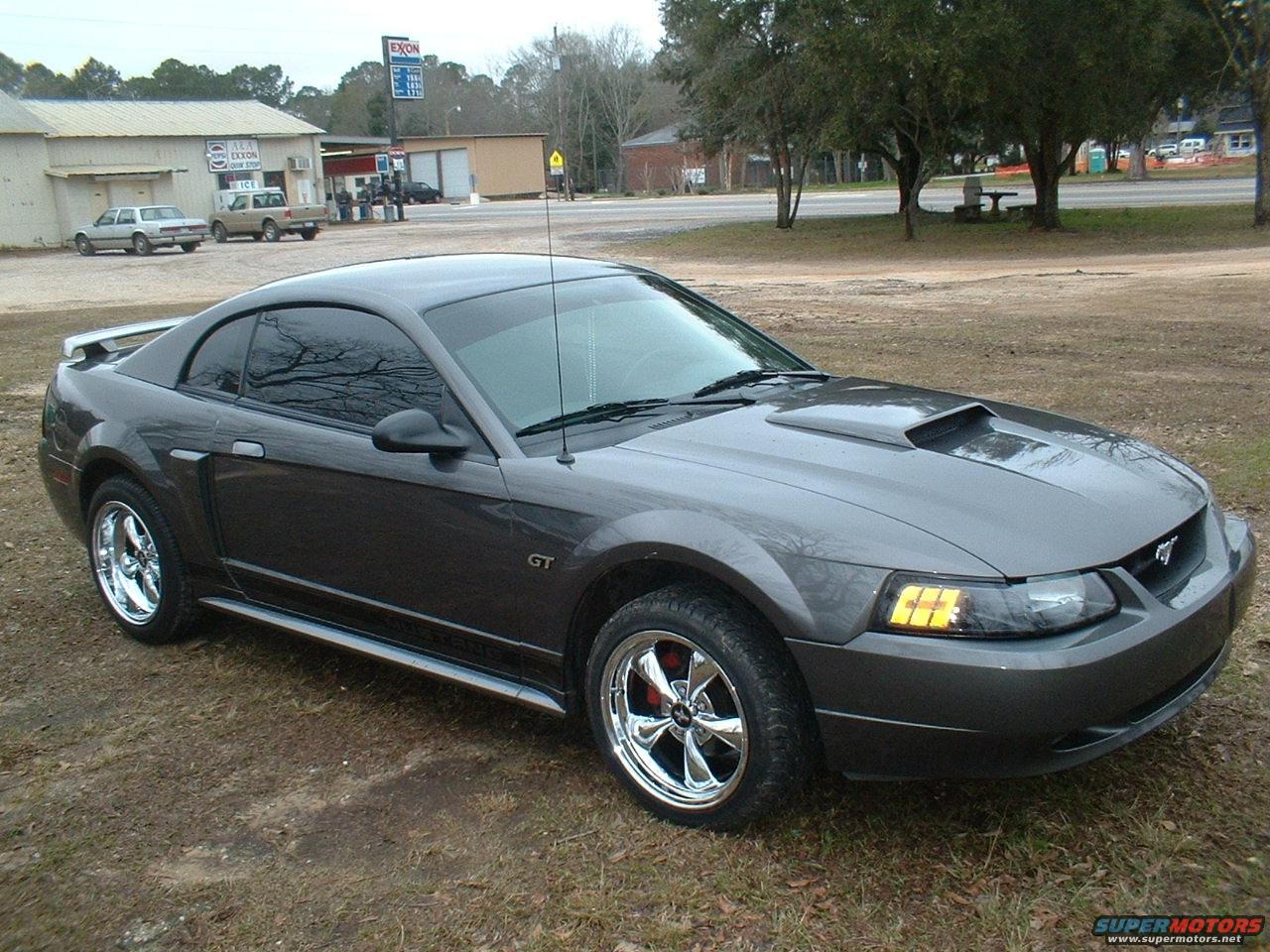 2003 Ford Mustang