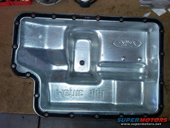 new-pan-with-gasket.jpg