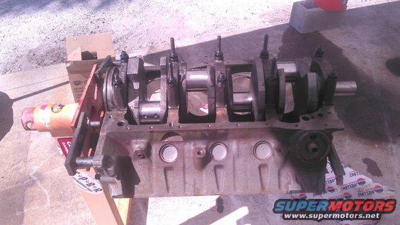 crankshaft installed. clearances are good and crank spins nicely. 