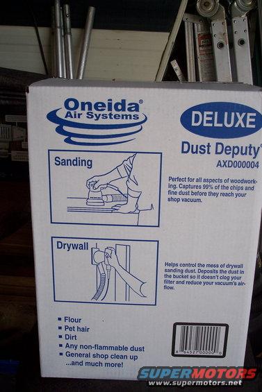 Box for Oneida Air Systems Deluxe Dust Deputy AXD000004, showing diagrams for sanding and drywall dust collection