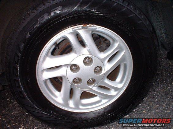 my-car-011.jpg My clean 15 incher