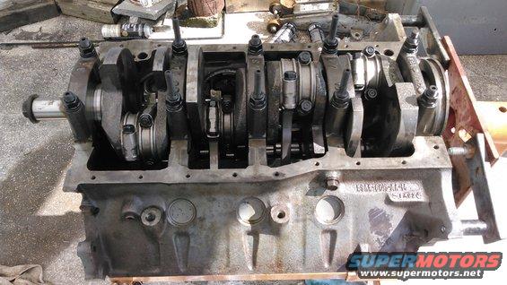 kimg0097.jpg all pistons in and and everything checked out