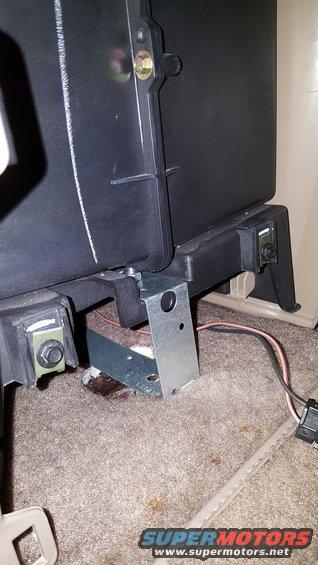 1996 Ford Bronco center console bracket and wiring