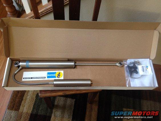 Box with two Bilstein shock absorbers and hardware