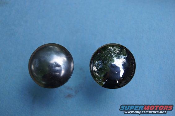 dsc08999.jpg Had to polish all the bumper bolts.