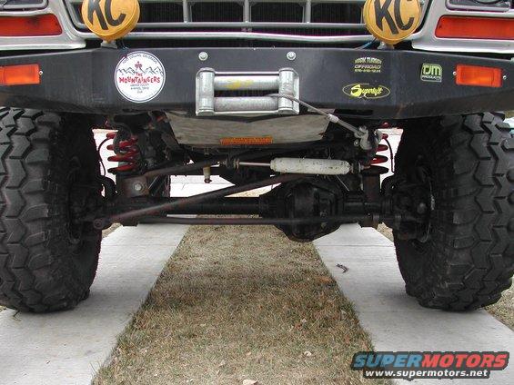 front-axle.jpg Front Dana 60
