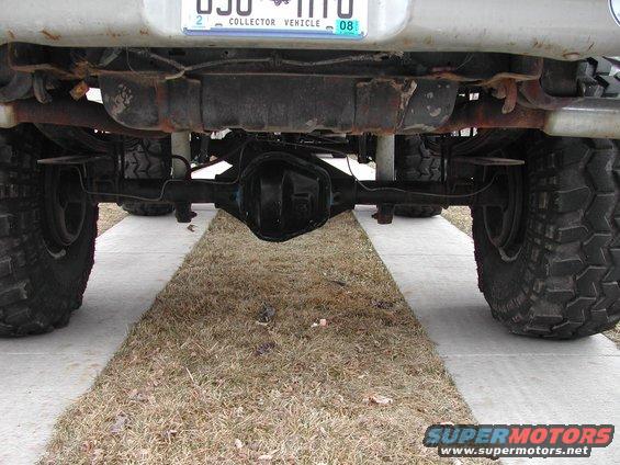rear-axle.jpg Rear Dana 60