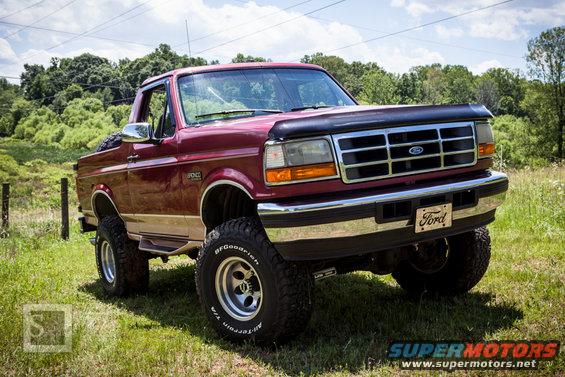 20160606_bronco_topless_xlowres_logo10.jpg